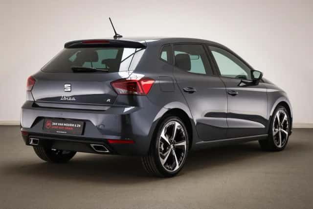 SEAT Ibiza (2025) thumbnail 2