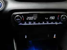 Toyota Yaris (2021) thumbnail 6
