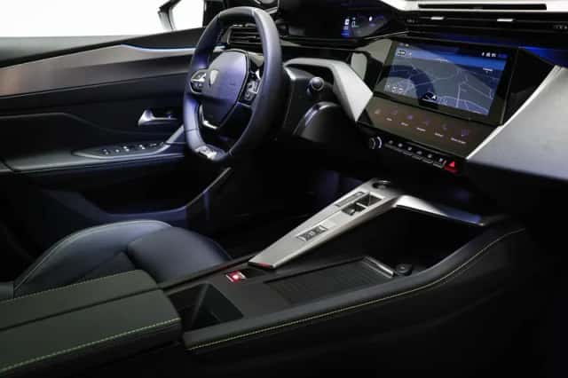 Peugeot 408 (2026) thumbnail 3