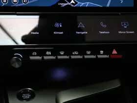 Peugeot 408 (2024) thumbnail 47