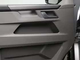 Volkswagen California (2022) thumbnail 36