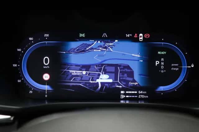 Volvo XC60 (2023) thumbnail 5