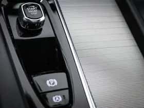 Volvo XC60 (2023) thumbnail 44