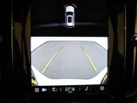 Volvo XC60 (2023) thumbnail 9
