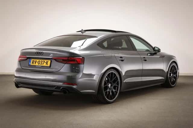 Audi A5 (2018) thumbnail 2