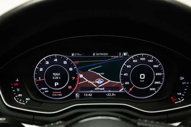 Audi A5 (2018) thumbnail 4