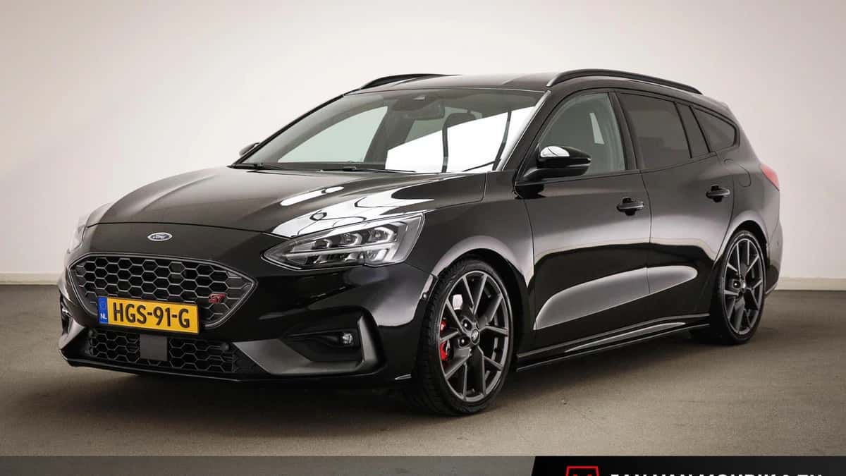 Ford Focus (2020) — foto 1