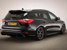 Ford Focus (2020) thumbnail 2