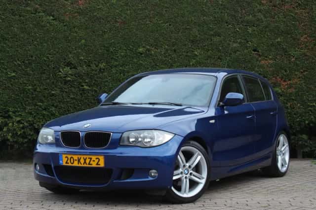 BMW 1-Serie (2010) thumbnail 2