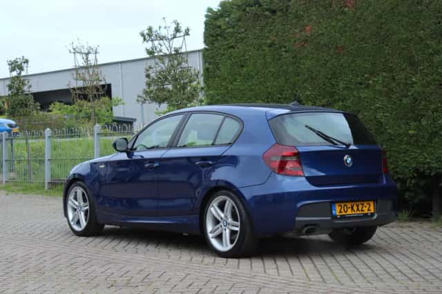 BMW 1-Serie (2010) thumbnail 5