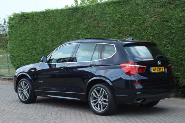 BMW X3 (2016) thumbnail 5