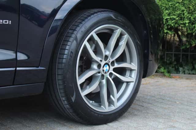 BMW X3 (2016) thumbnail 6