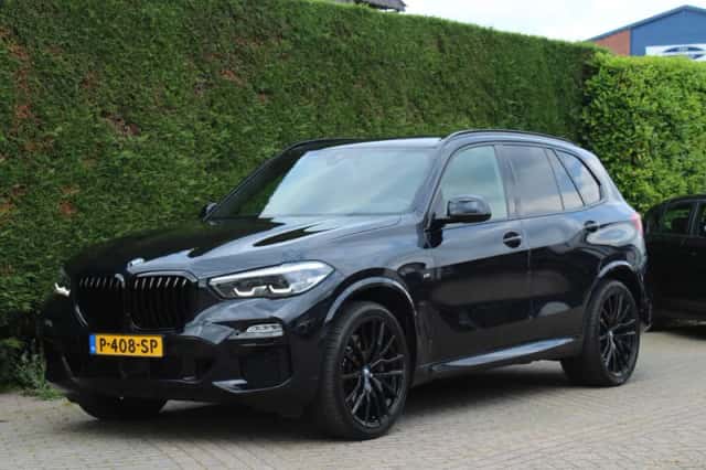BMW X5 (2022) thumbnail 4