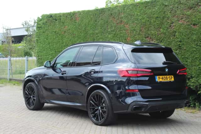 BMW X5 (2022) thumbnail 5
