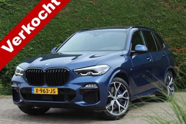 BMW X5 (2023) thumbnail 2