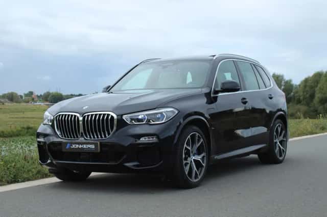 BMW X5 (2021) thumbnail 3