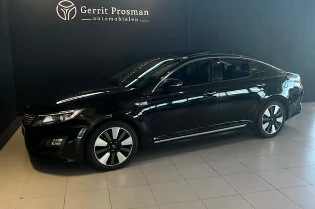 Kia Optima (2015) thumbnail 1