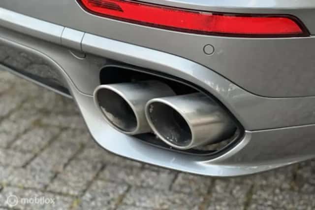 Porsche Cayenne (2017) thumbnail 35