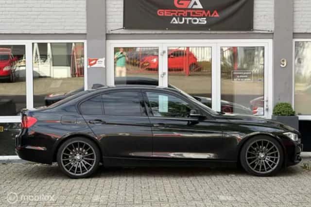 BMW 3-Serie (2021) thumbnail 6