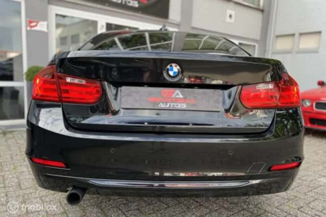 BMW 3-Serie (2021) thumbnail 9