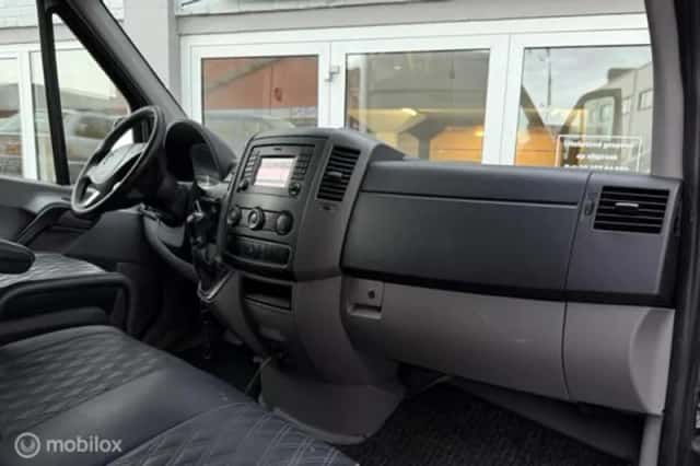 Mercedes-Benz Sprinter (2014) thumbnail 15