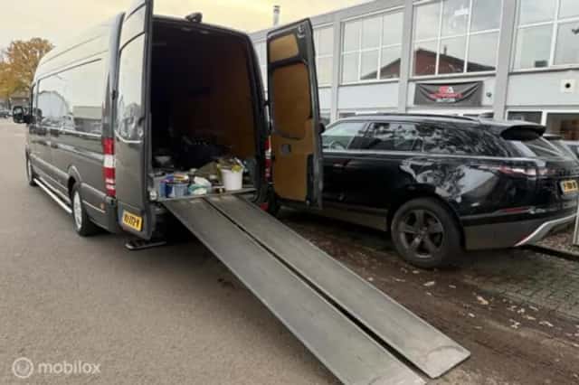 Mercedes-Benz Sprinter (2014) thumbnail 19