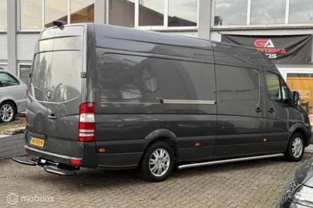 Mercedes-Benz Sprinter (2014) thumbnail 3