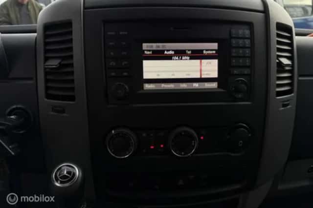 Mercedes-Benz Sprinter (2014) thumbnail 26