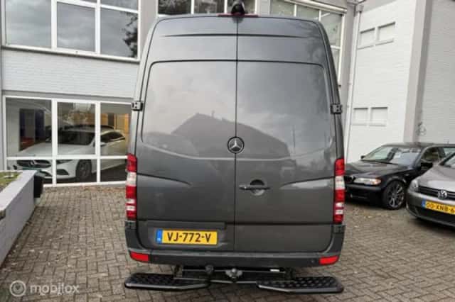 Mercedes-Benz Sprinter (2014) thumbnail 7