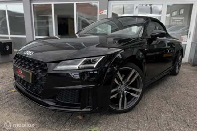Audi TT (2021) thumbnail 5