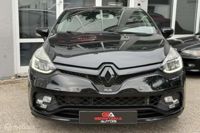 Renault Clio (2021) thumbnail 4