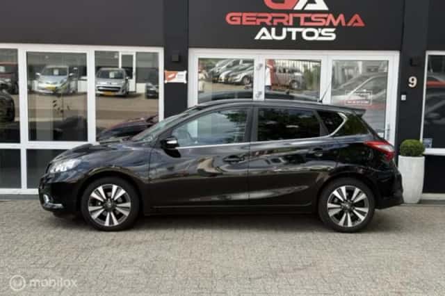 Nissan Pulsar (2016) thumbnail 4