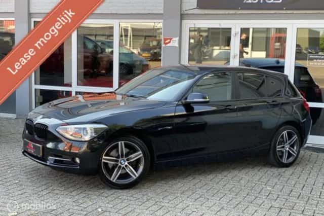 BMW 1-Serie (2021) thumbnail 2