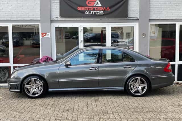 Mercedes-Benz E-Klasse (2008) thumbnail 3