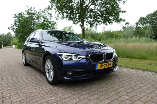 BMW 3-Serie (2016) thumbnail 3