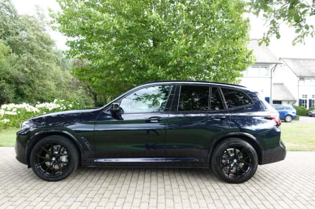 BMW iX3 (2021) thumbnail 6