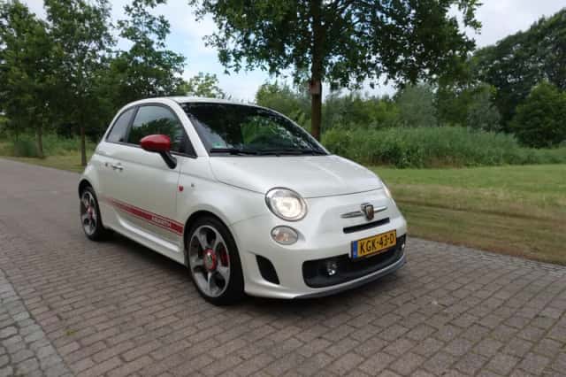 Fiat 500 (2014) thumbnail 2