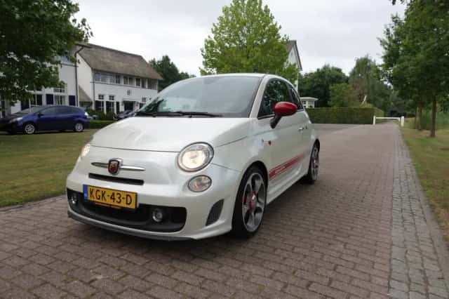 Fiat 500 (2014) thumbnail 5