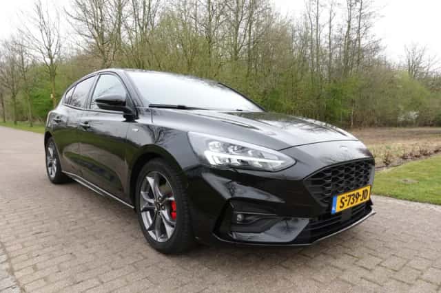 Ford Focus (2021) thumbnail 5