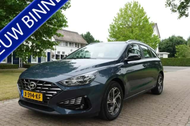 Hyundai i30 (2024) thumbnail 1