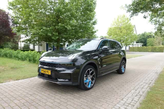 Lynk & Co 01 (2022) thumbnail 2