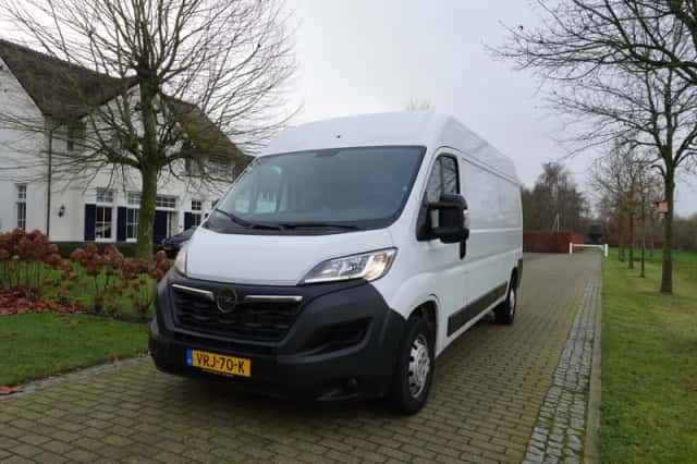 Opel Movano (2022) thumbnail 2
