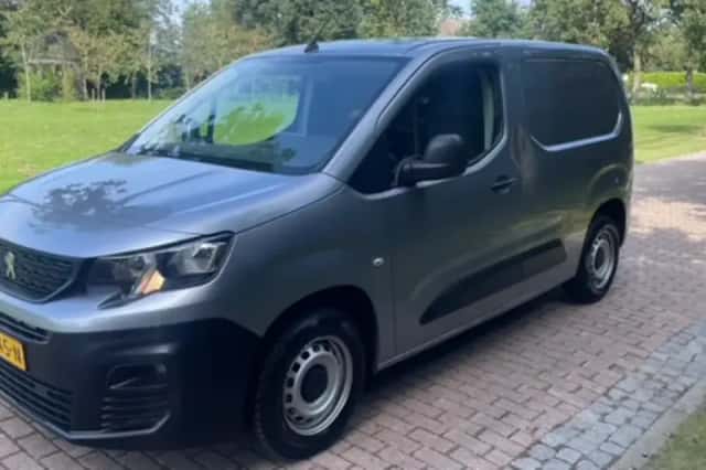 Peugeot Partner (2020) thumbnail 1