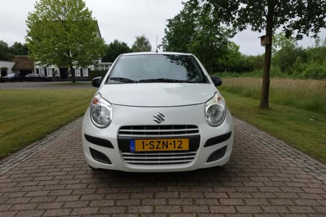 Suzuki Alto (2014) thumbnail 5