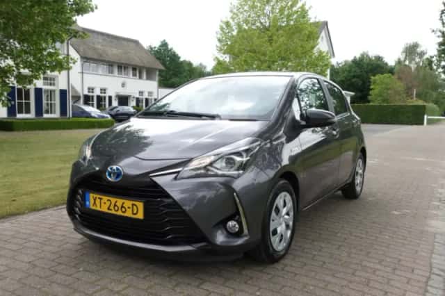 Toyota Yaris (2018) thumbnail 1