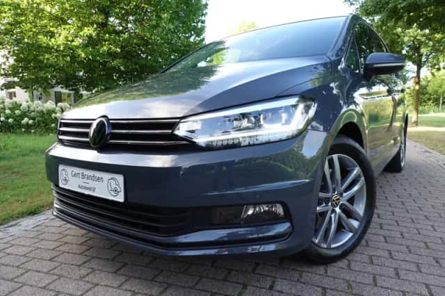 Volkswagen Touran (2025) thumbnail 3
