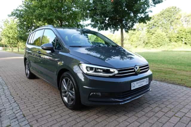 Volkswagen Touran (2025) thumbnail 5