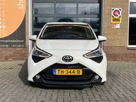 Toyota Aygo (2018) thumbnail 2