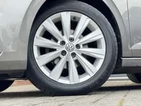 Volkswagen Polo (2018) thumbnail 5