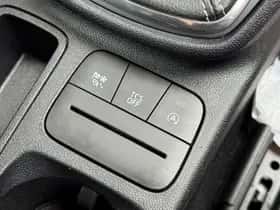 Ford Fiesta (2022) thumbnail 35